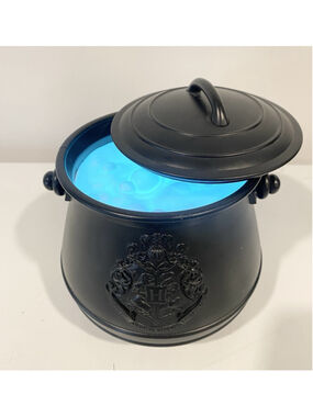 Harry Potter Hogwarts Cauldron Colour Changing Bubbling Light Paladone Lamp